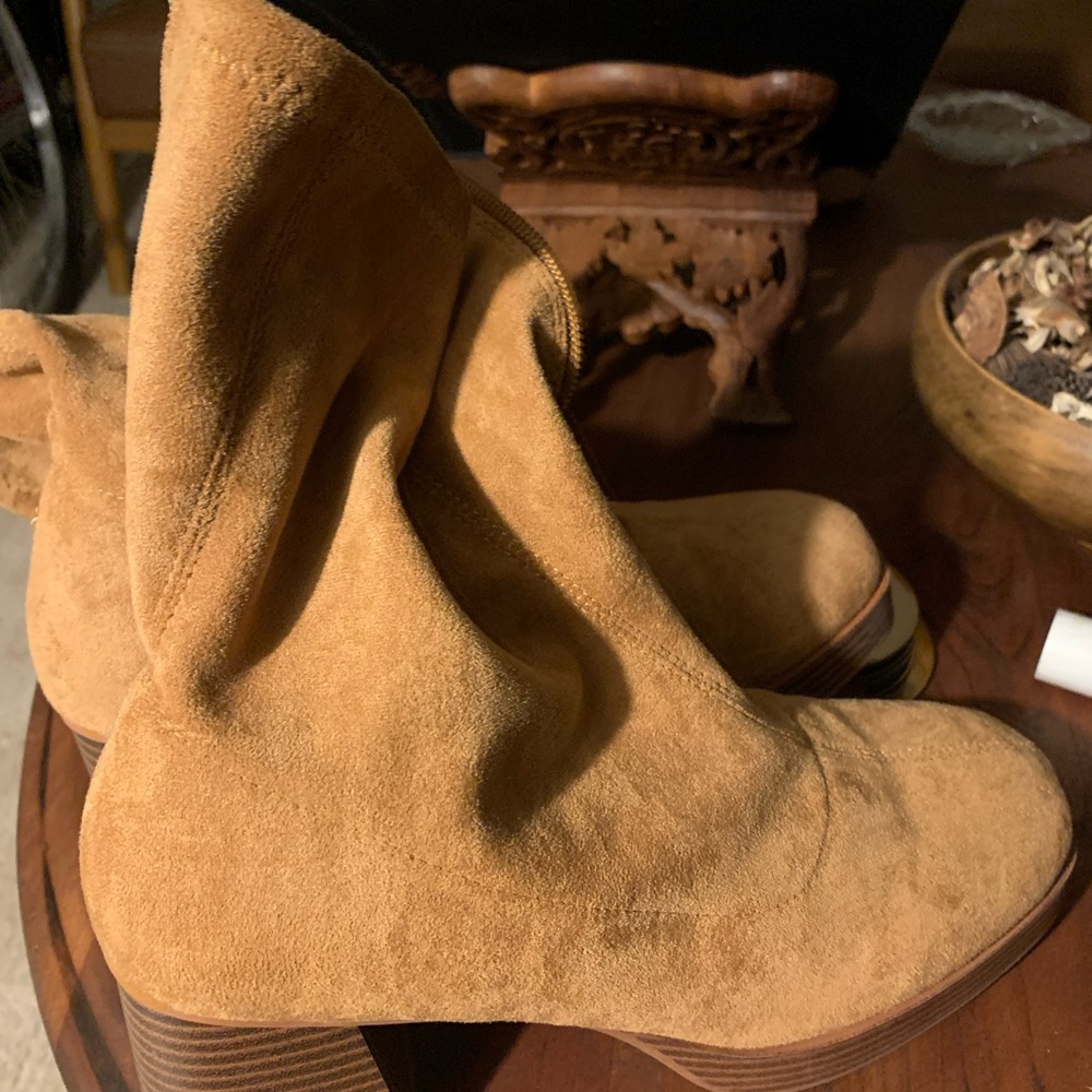 Women Sugar Y2K Brand Tan Suede Boots